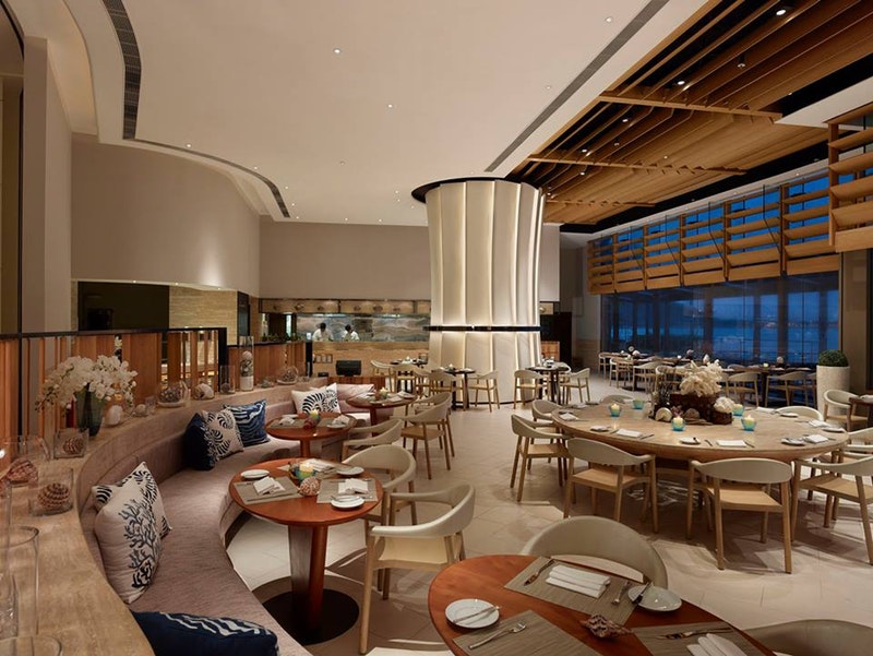 caf-bord-de-mer-lounge-hong-kong-restaurant-reviews-bookings