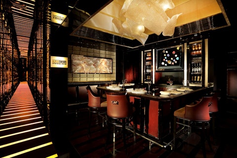 Almas Caviar Bar - The Ritz-Carlton Hong Kong